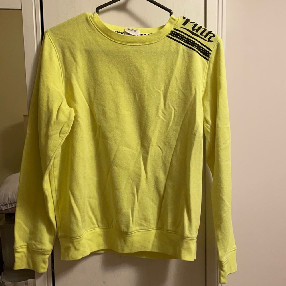 Green PINK sweater. Size XS.